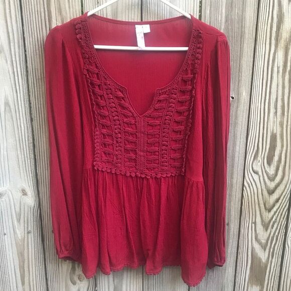 Alya Long Sleeve Lace Detail Top Red Size Medium - Picture 3 of 8